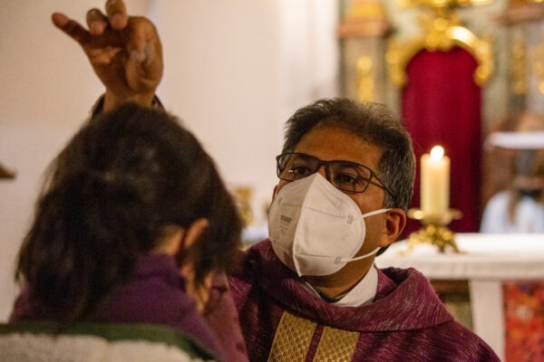 Gottesdienst Aschermittwoch Sankt Michael Lochhausen Aschenauflegung