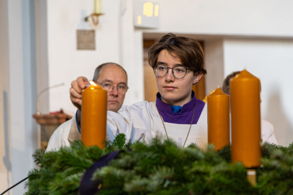 Familiengottesdienst zum esten Advent 2025 in Sankt Michael München-Lochhausen